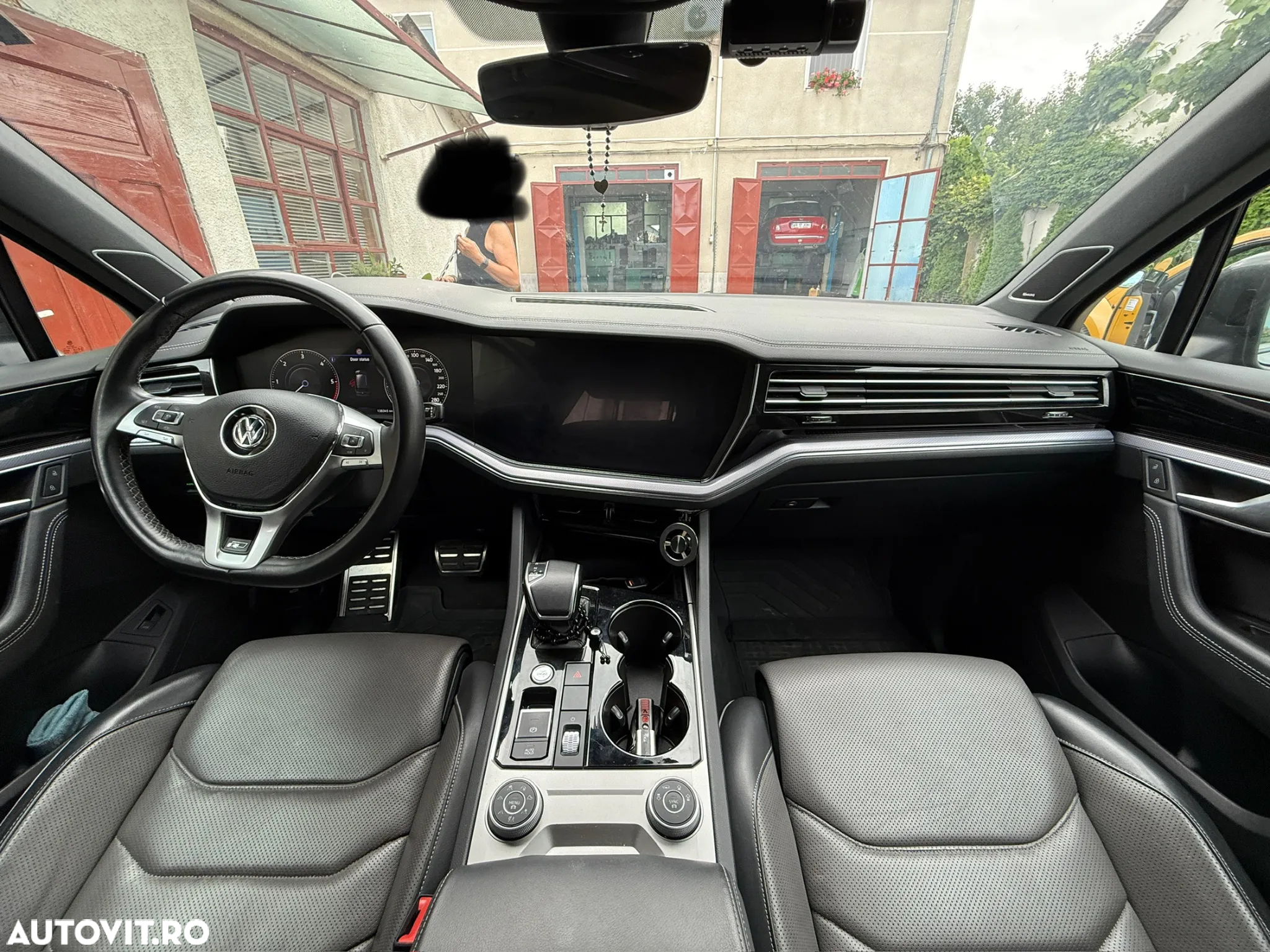 Volkswagen Touareg V6 TDI R-Style - 5
