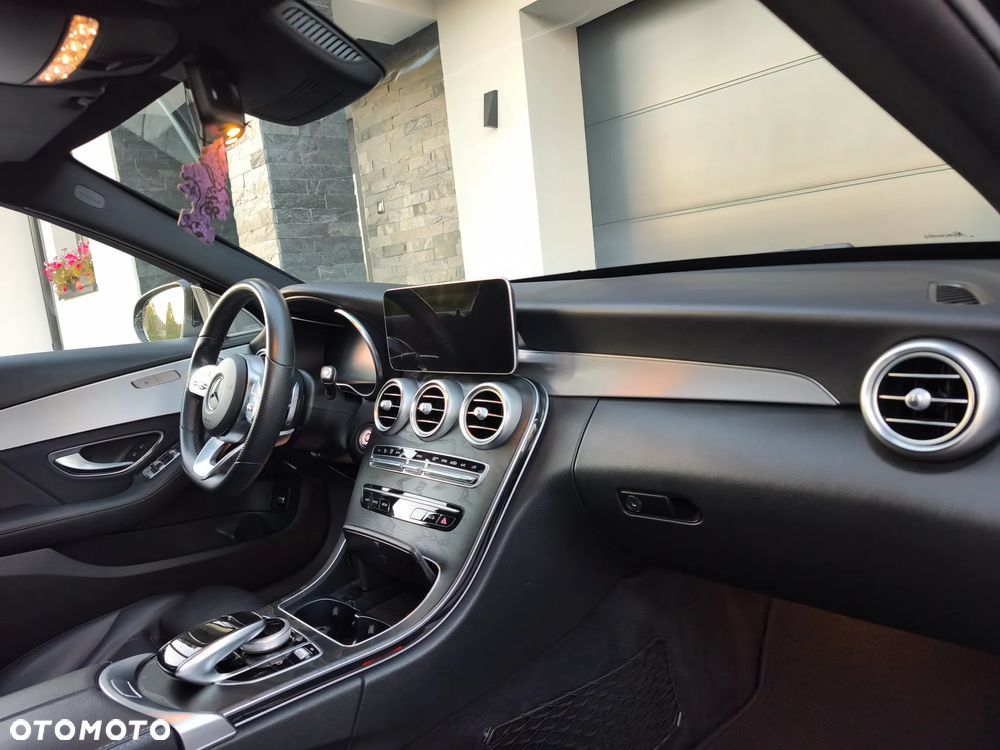 Mercedes-Benz Klasa C 180 d T 9G-TRONIC AMG Line - 21