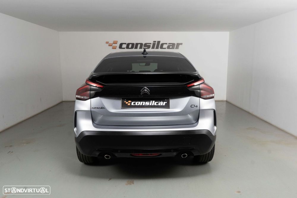 Citroën C4 1.2 PureTech Shine EAT8 - 6