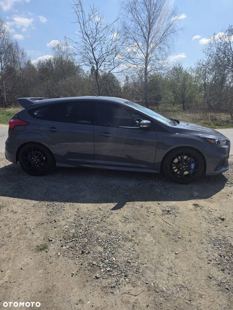 Ford Focus 2.3 EcoBoost RS - 14