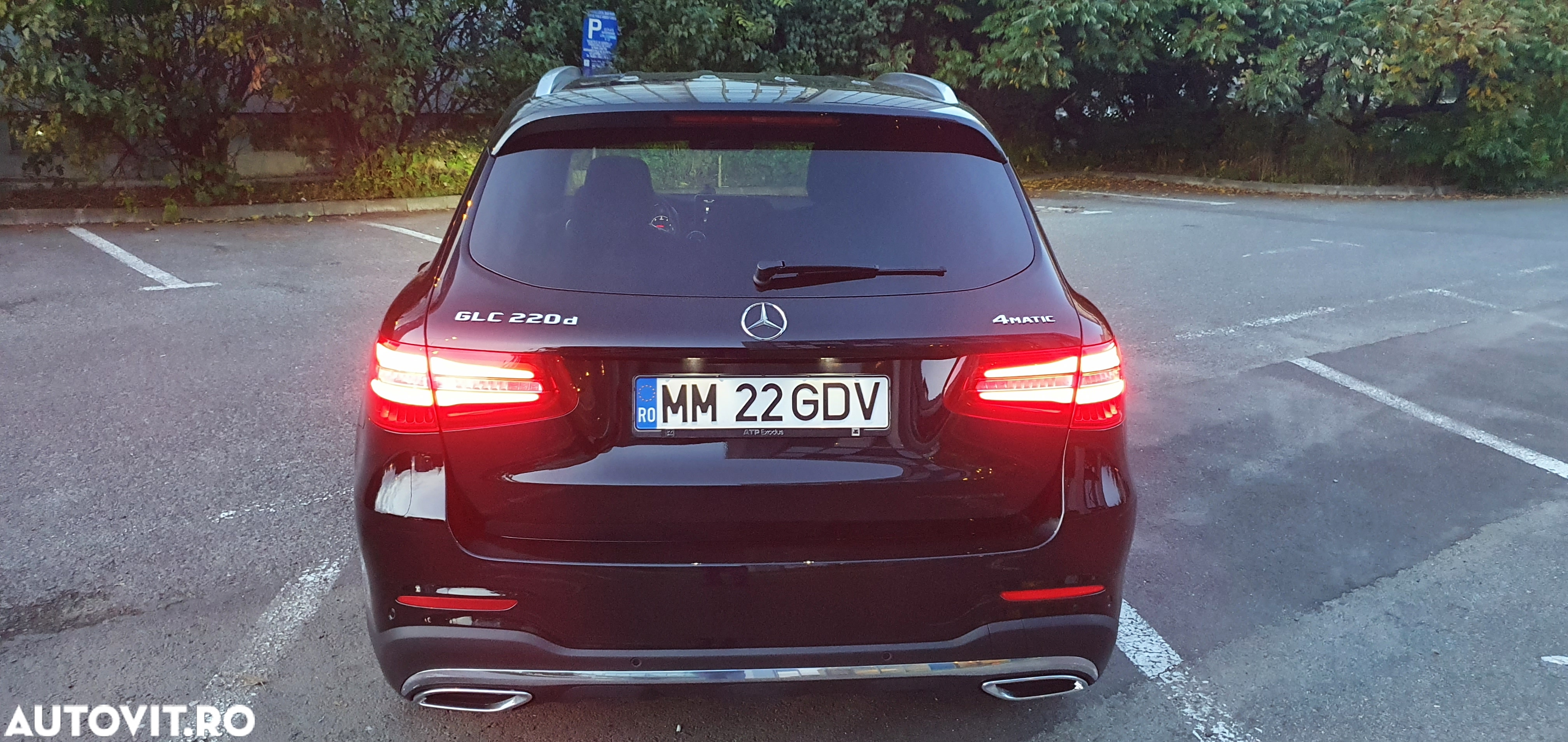 Mercedes-Benz GLC 220 d 4Matic 9G-TRONIC AMG Line - 5