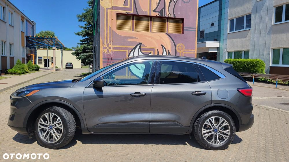 Ford Kuga - 21