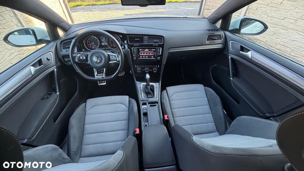 Volkswagen Golf 1.4 TSI BlueMotion Technology DSG Highline - 27