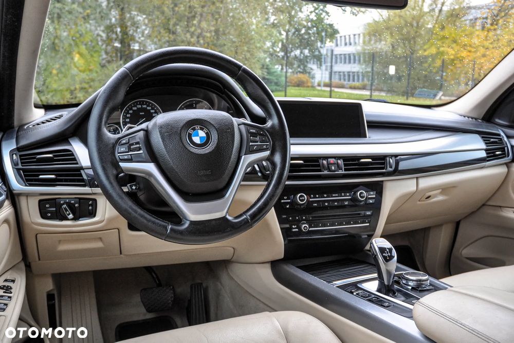 BMW X5 xDrive25d - 9
