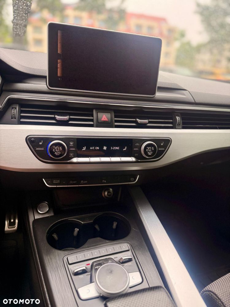 Audi A4 Avant 2.0 TDI Sport S tronic - 15