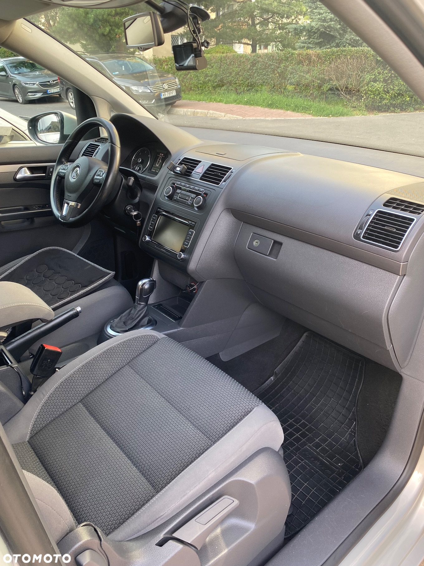 Volkswagen Touran - 21