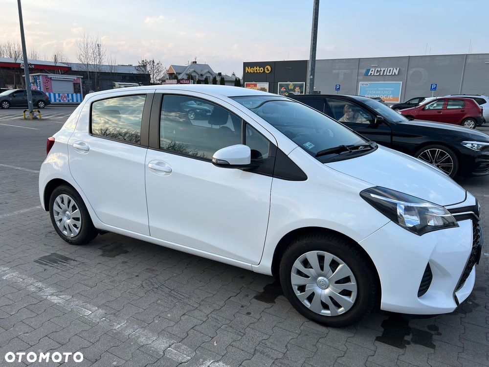 Toyota Yaris 1.33 Active EU6 - 8