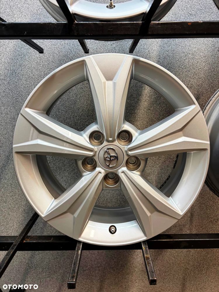 TOYOTA AURIS,COROLLA,CHR,CH-R 17'' +TPMS  6,5J ET45 - 8