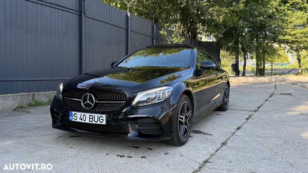 Mercedes-Benz C 300 d 4MATIC Coupe - 4