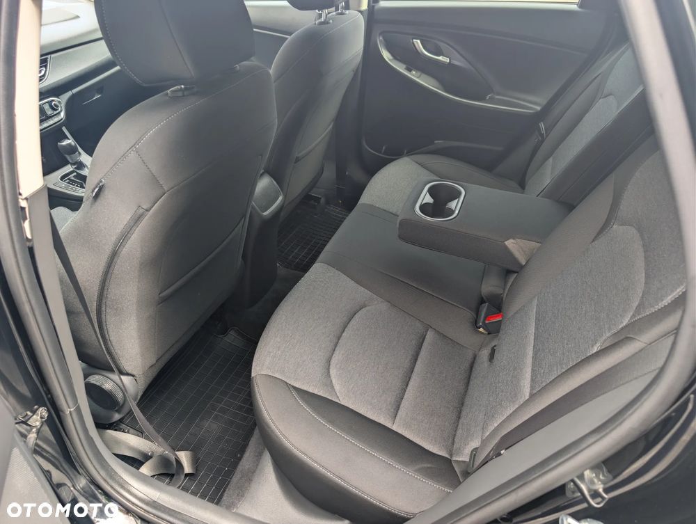 Hyundai i30 1.5 T-GDI 48V Smart DCT - 18