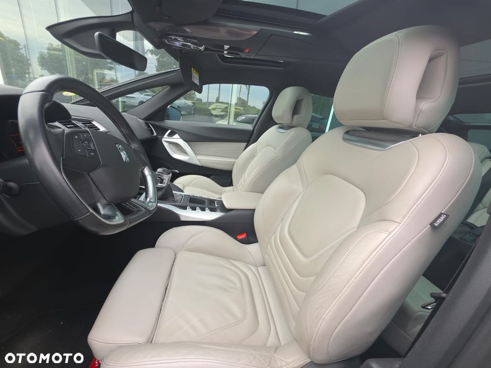 DS Automobiles DS 5 - 9