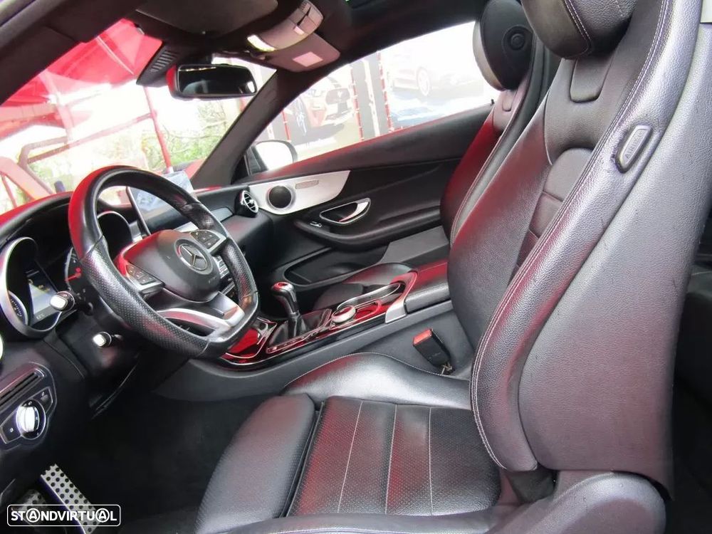 Mercedes-Benz C 220 d AMG Line - 26