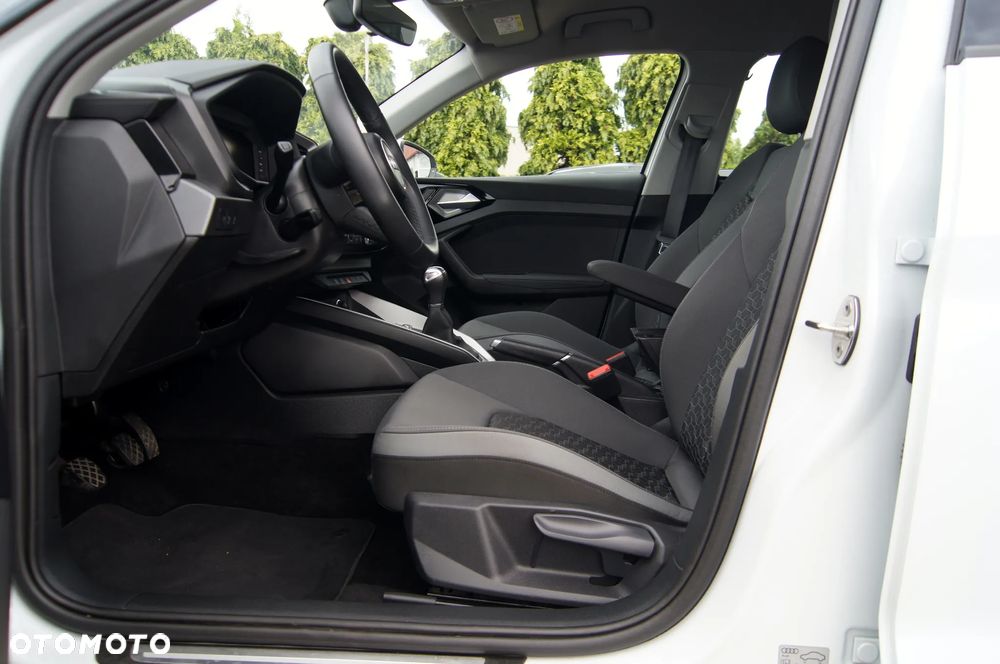 Audi A1 Sportback 25 TFSI advanced - 9