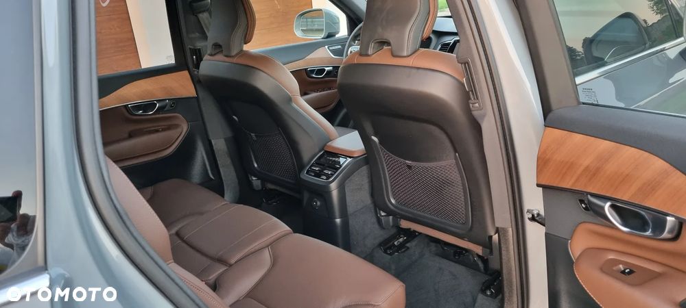 Volvo XC 90 T8 AWD Plus Bright - 25