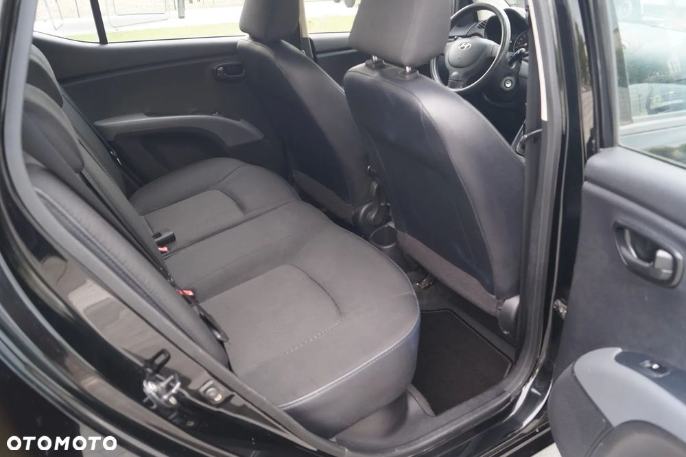 Hyundai i10 1.1 Edition 20 - 8