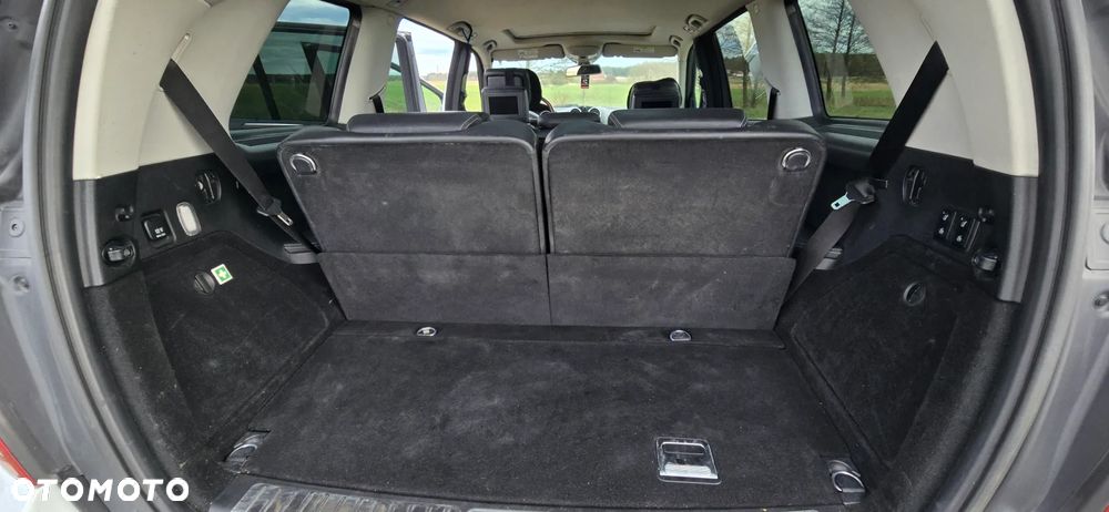 Mercedes-Benz GL 450 - 27