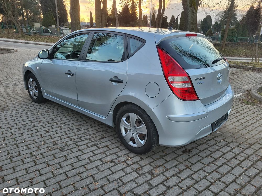 Hyundai i30 i30cw 1.4 Edition 20 - 4