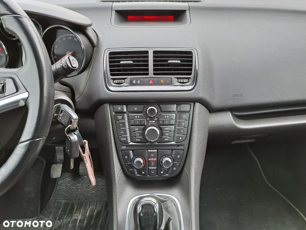 Opel Meriva - 21