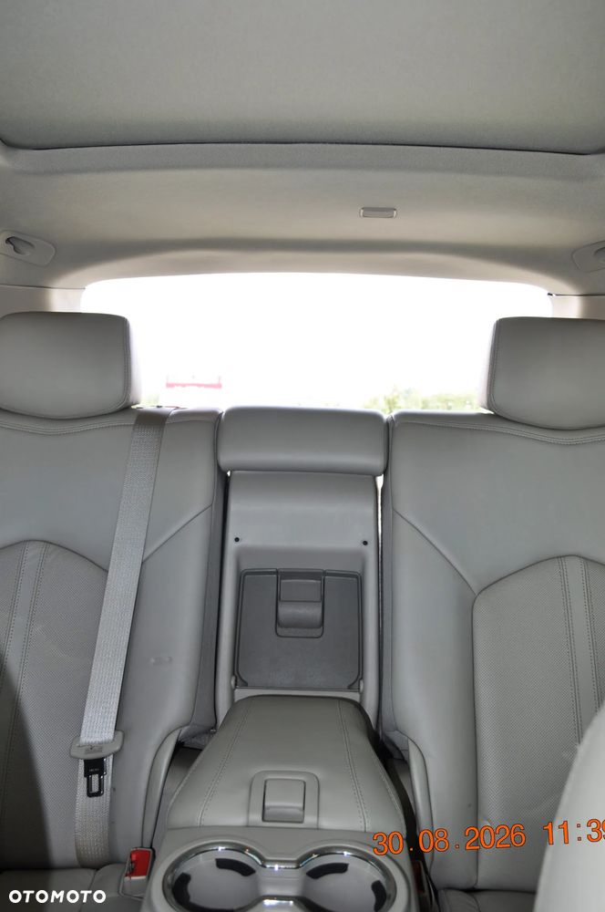 Cadillac SRX 3.6 V6 AWD Sport Luxury - 39
