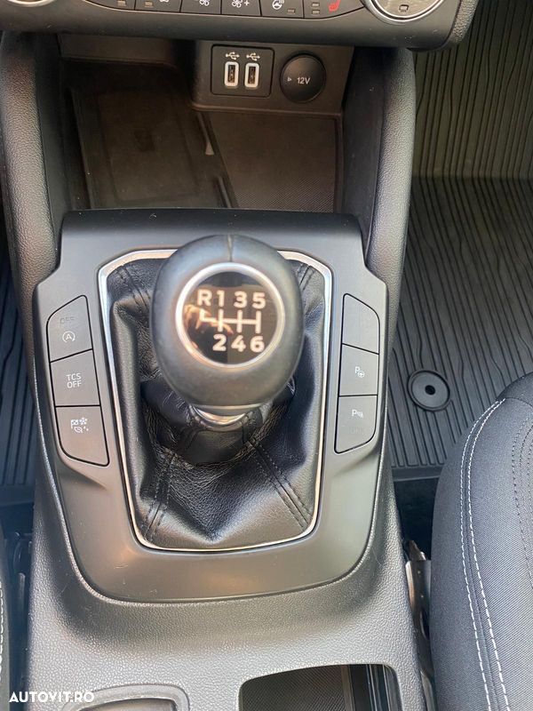 Ford Focus 1.5 EcoBlue Titanium - 26
