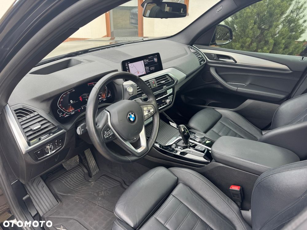 BMW X3 xDrive30i GPF Luxury Line - 16