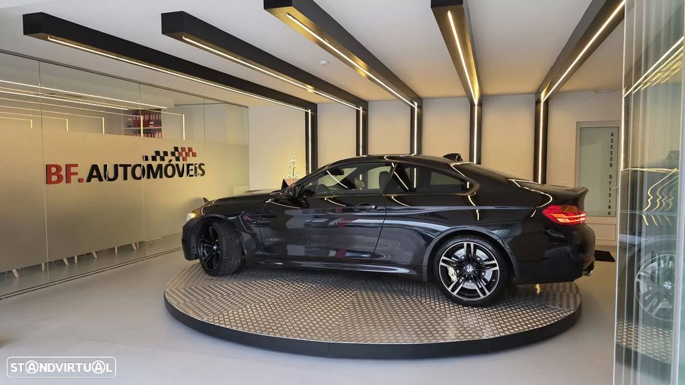 BMW M4 Auto - 14