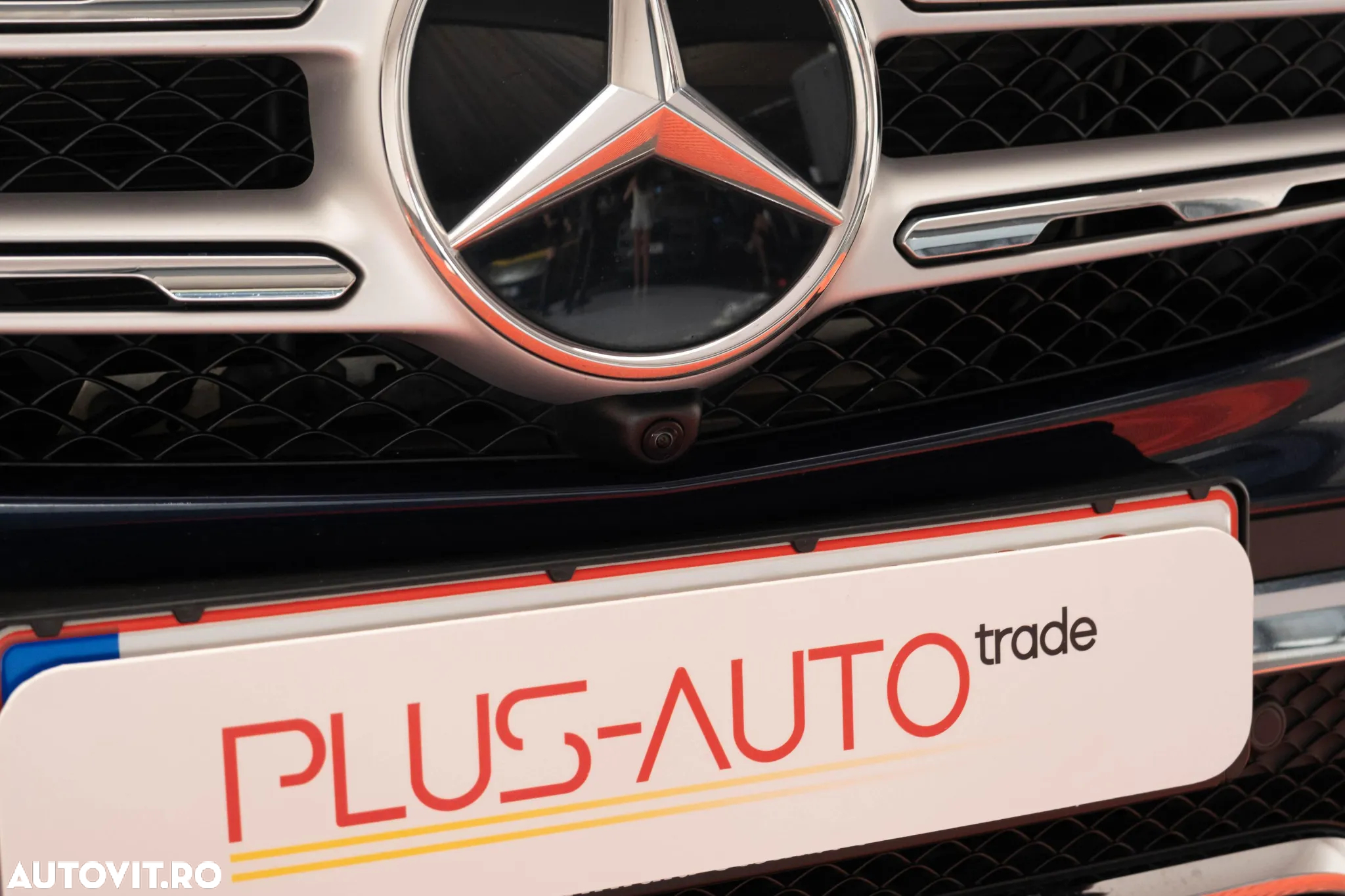 Mercedes-Benz GLC 300 e 4Matic 9G-TRONIC Exclusive - 18