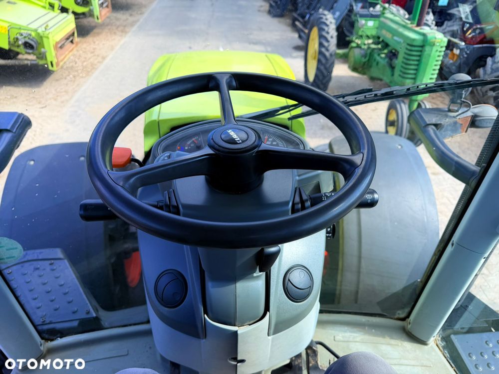 Claas Axion 810 - 16