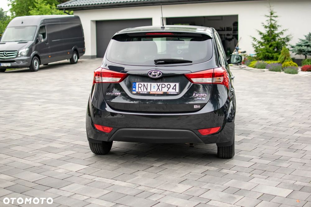 Hyundai ix20 - 20