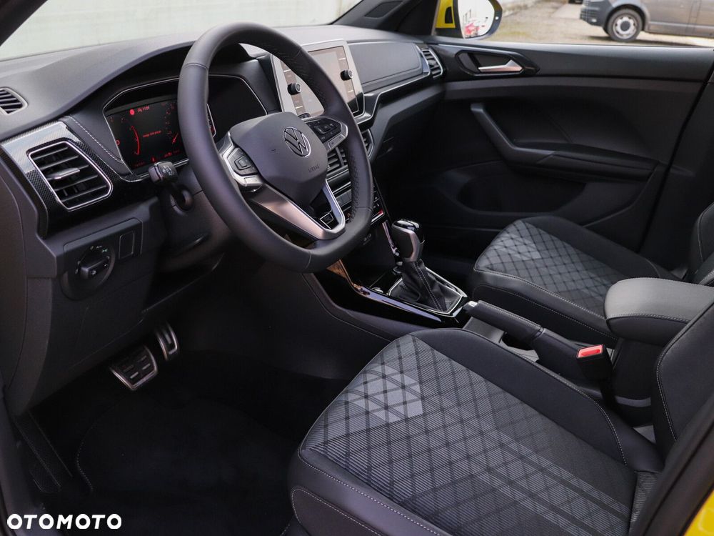 Volkswagen T-Cross - 11