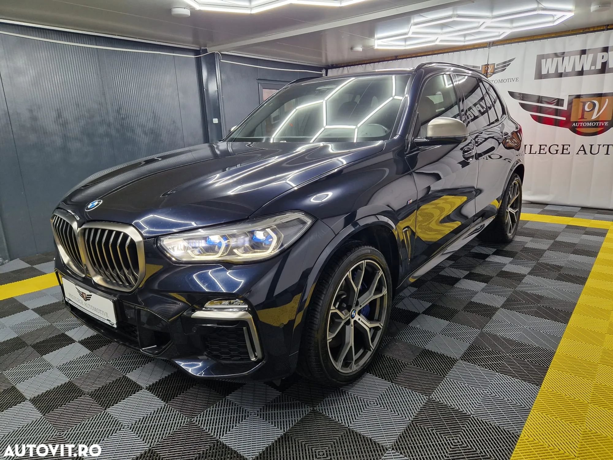 BMW X5 M M50d - 1