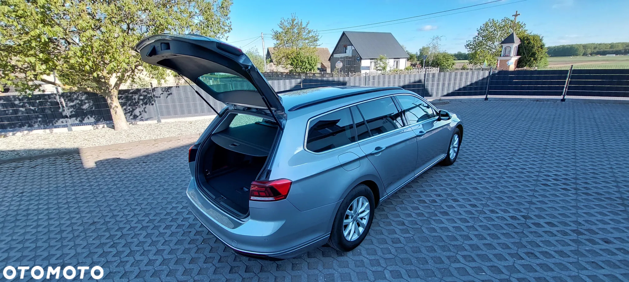 Volkswagen Passat - 20