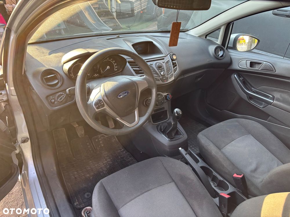 Ford Fiesta 1.5 TDCi Trend - 11