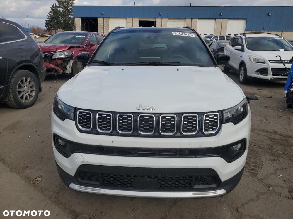 Jeep Compass - 5