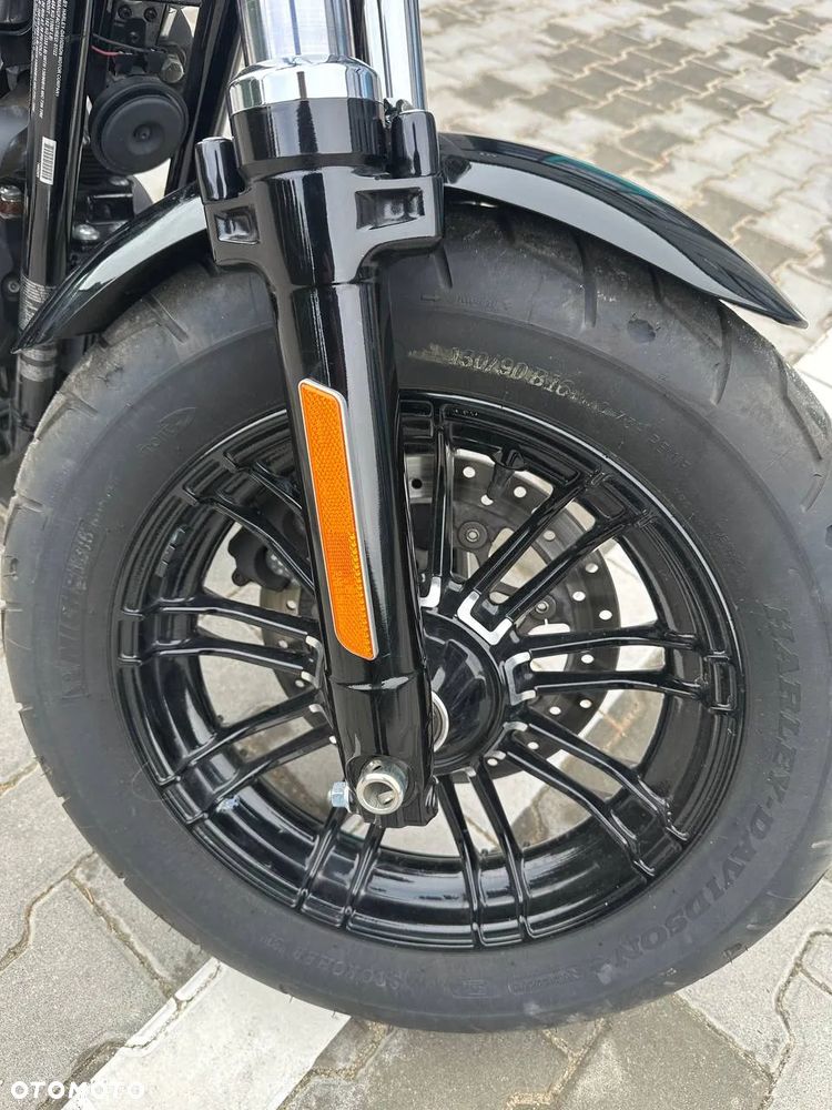 Harley-Davidson Sportster Forty-Eight - 8