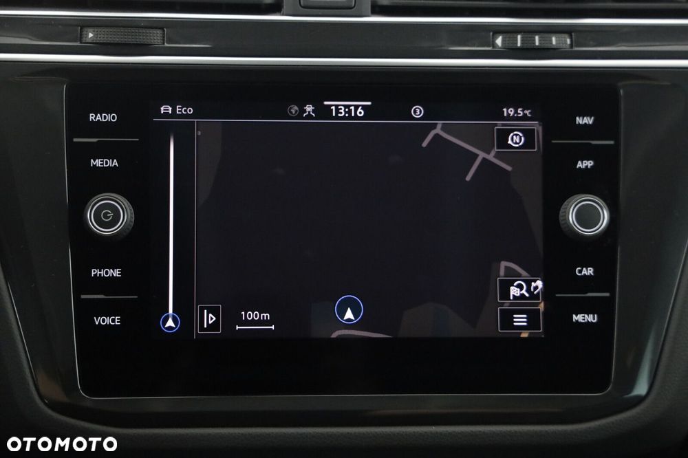 Volkswagen Tiguan - 13