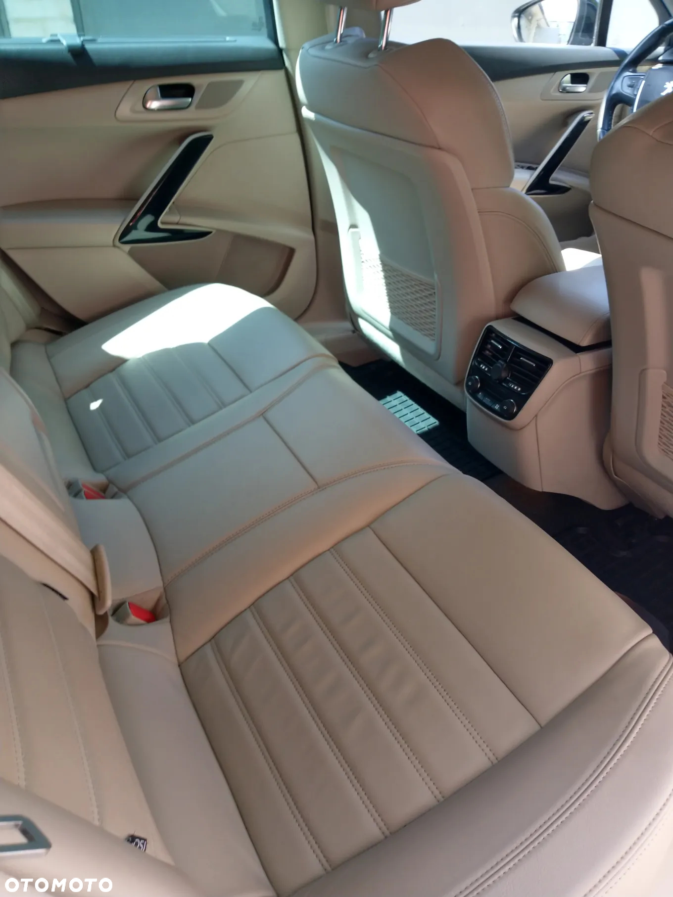 Peugeot 508 - 8