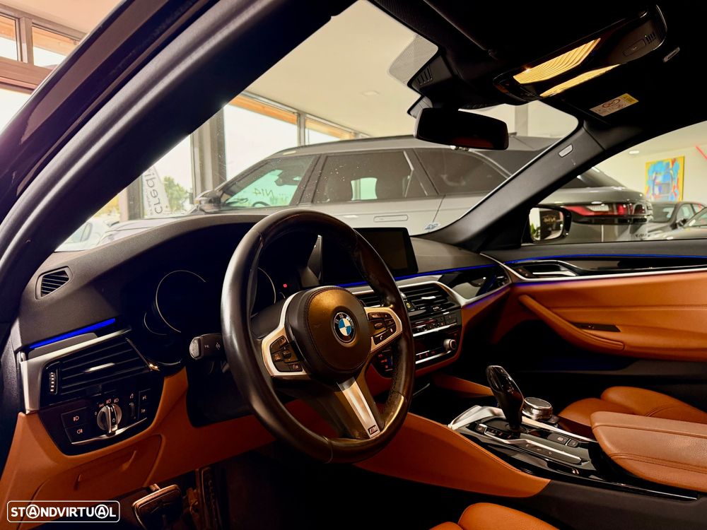 BMW 530 e iPerformance Pack M - 28