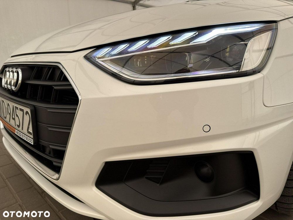 Audi A4 Limousine - 29