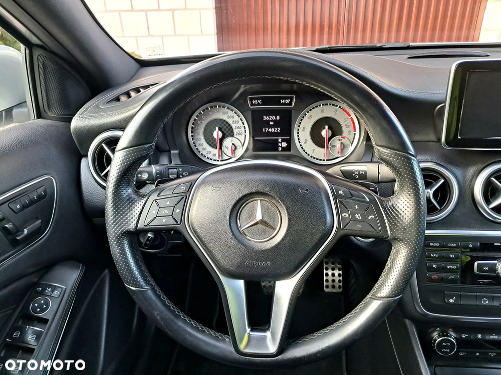 Mercedes-Benz Klasa A 200 7G-DCT - 16