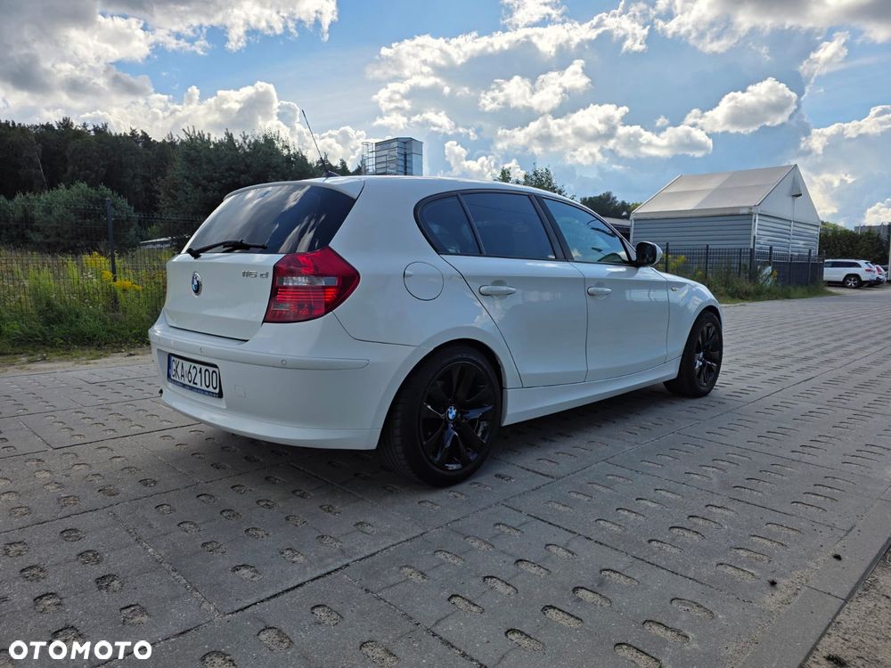 BMW Seria 1 116d Sport Line - 10