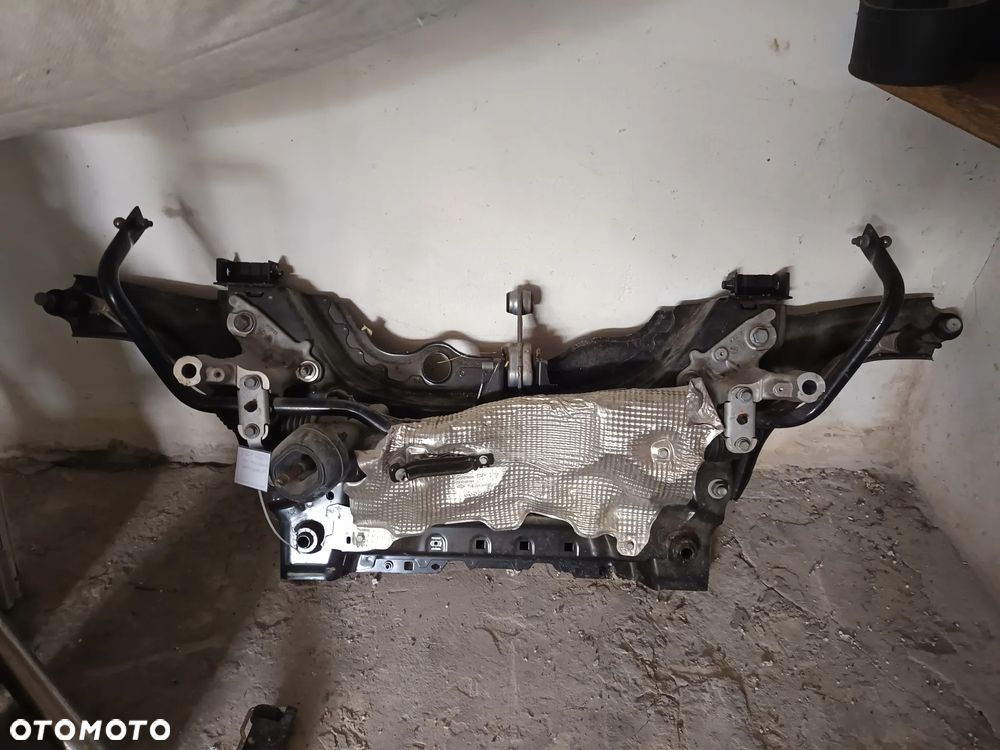 Renault Megane 4 belka sanki komplet.jak nowe - 1