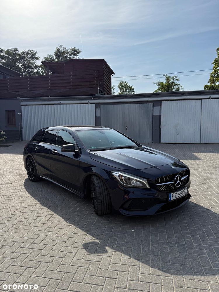 Mercedes-Benz CLA 220 4-Matic - 2