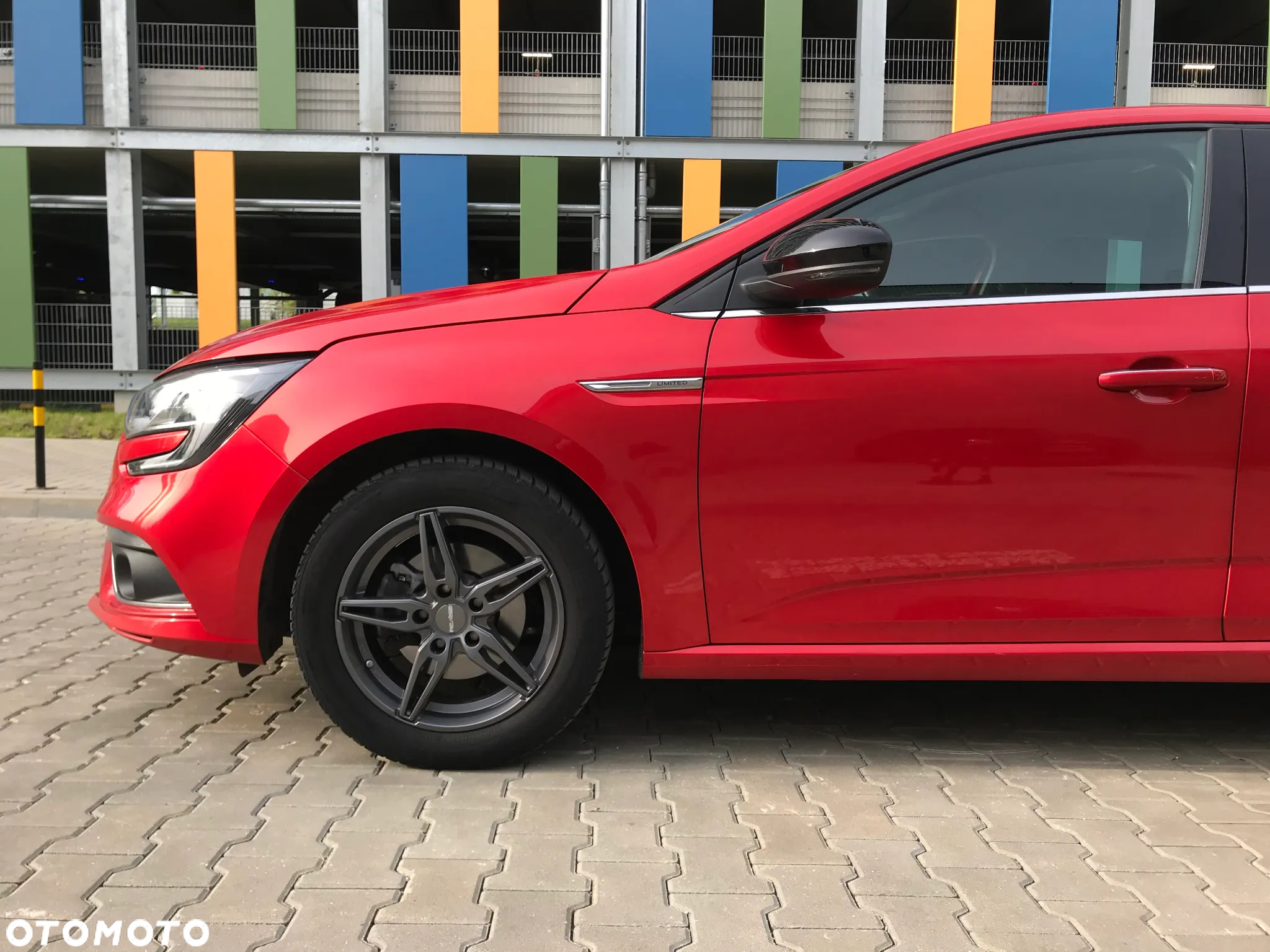 Renault Megane 1.3 TCe FAP Limited - 12