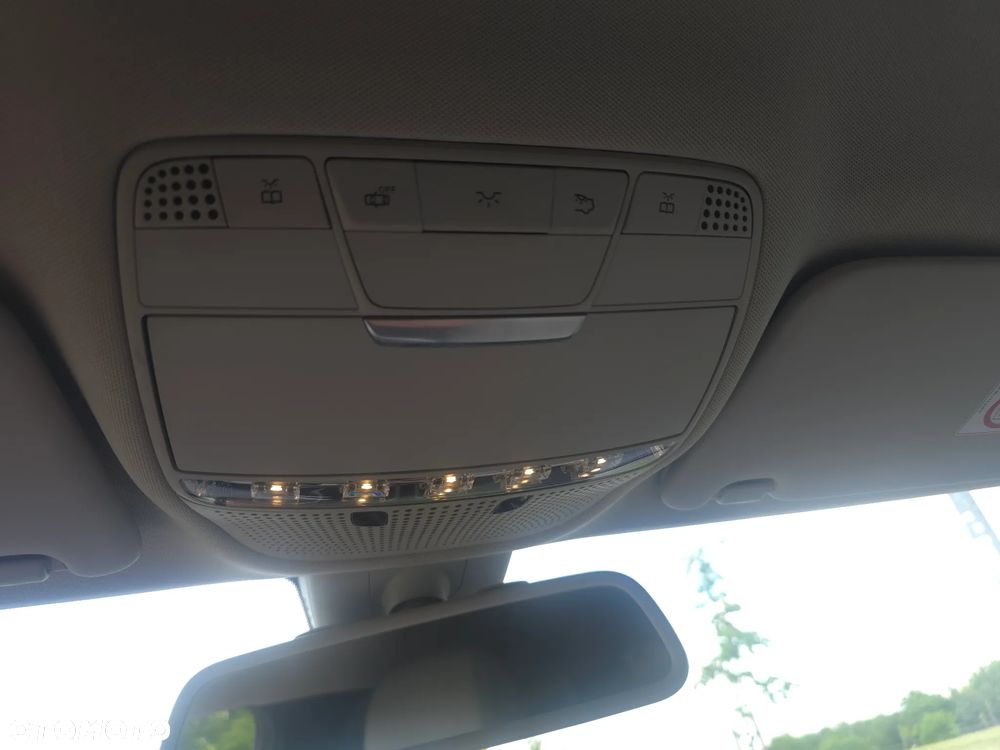 Mercedes-Benz Klasa C 200 7G-TRONIC - 10