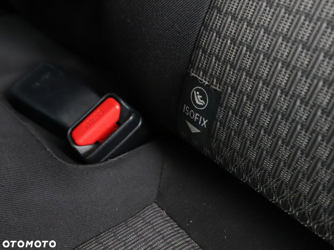 Toyota Auris 1.8 VVT-i Hybrid Automatik Edition - 34