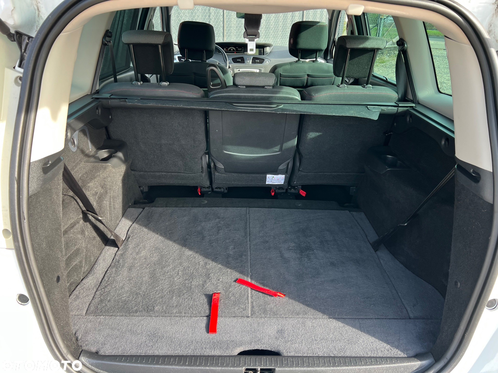 Renault Grand Scenic Gr 1.5 dCi Energy Limited EU6 - 23