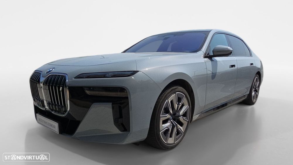 BMW i7 xDrive60 Pack Desportivo M - 1
