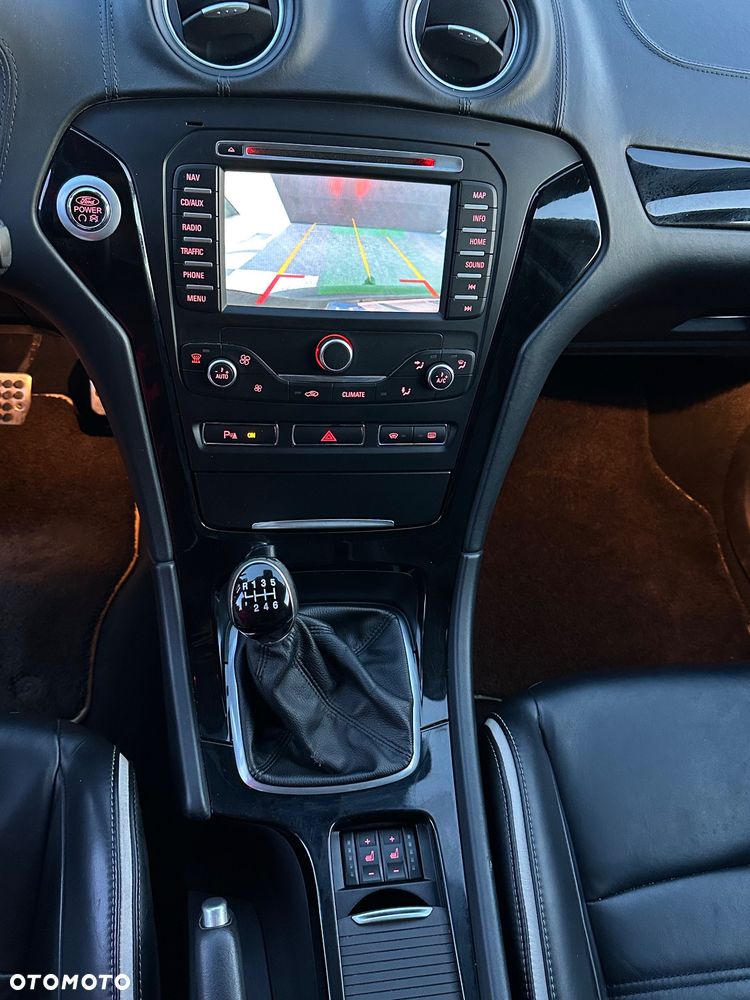 Ford Mondeo - 11