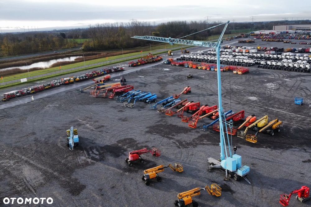 Potain IGO32 Tri/A / Mobilny samowznoszący żuraw wieżowy / 4400 MTH! - 16